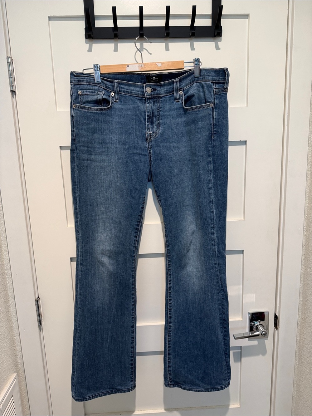 7 for All Mankind original bootcut jeans, barely worn